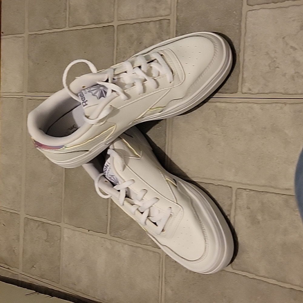 Reebok classics tennis shoes